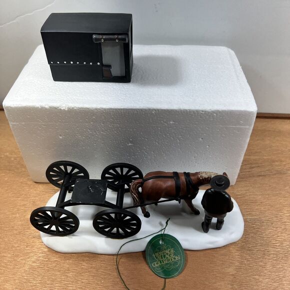 Heritage Village Dept 56 Amish Buggy #5949-8 NEEDS FIXED Carriage Glued See Pics - Picture 2 of 16